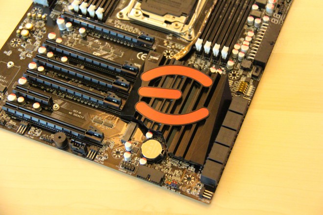 EVGA X99 Classified 04