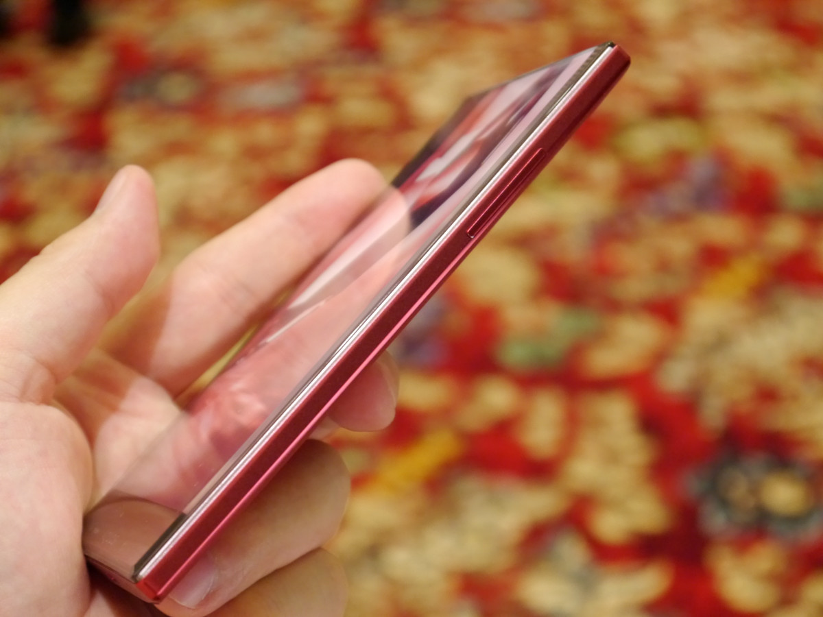 Sharp-Aquos-Crystal X 06